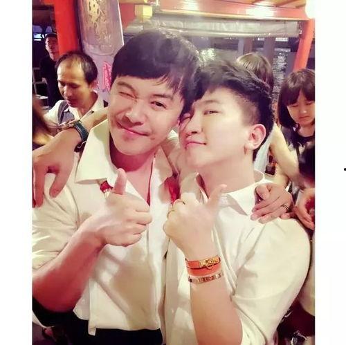 朋友娱乐圈吃瓜,揭秘好友们的幕后故事