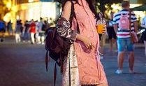 街拍网红吃瓜图片高清,瓜果飘香，美食诱惑尽收眼底